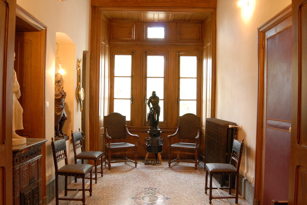 Chateau Des Faugs Boffres Buitenkant foto