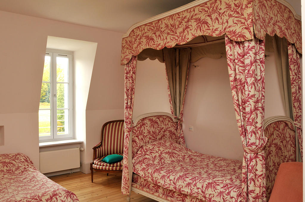 Chateau Des Faugs Boffres Kamer foto